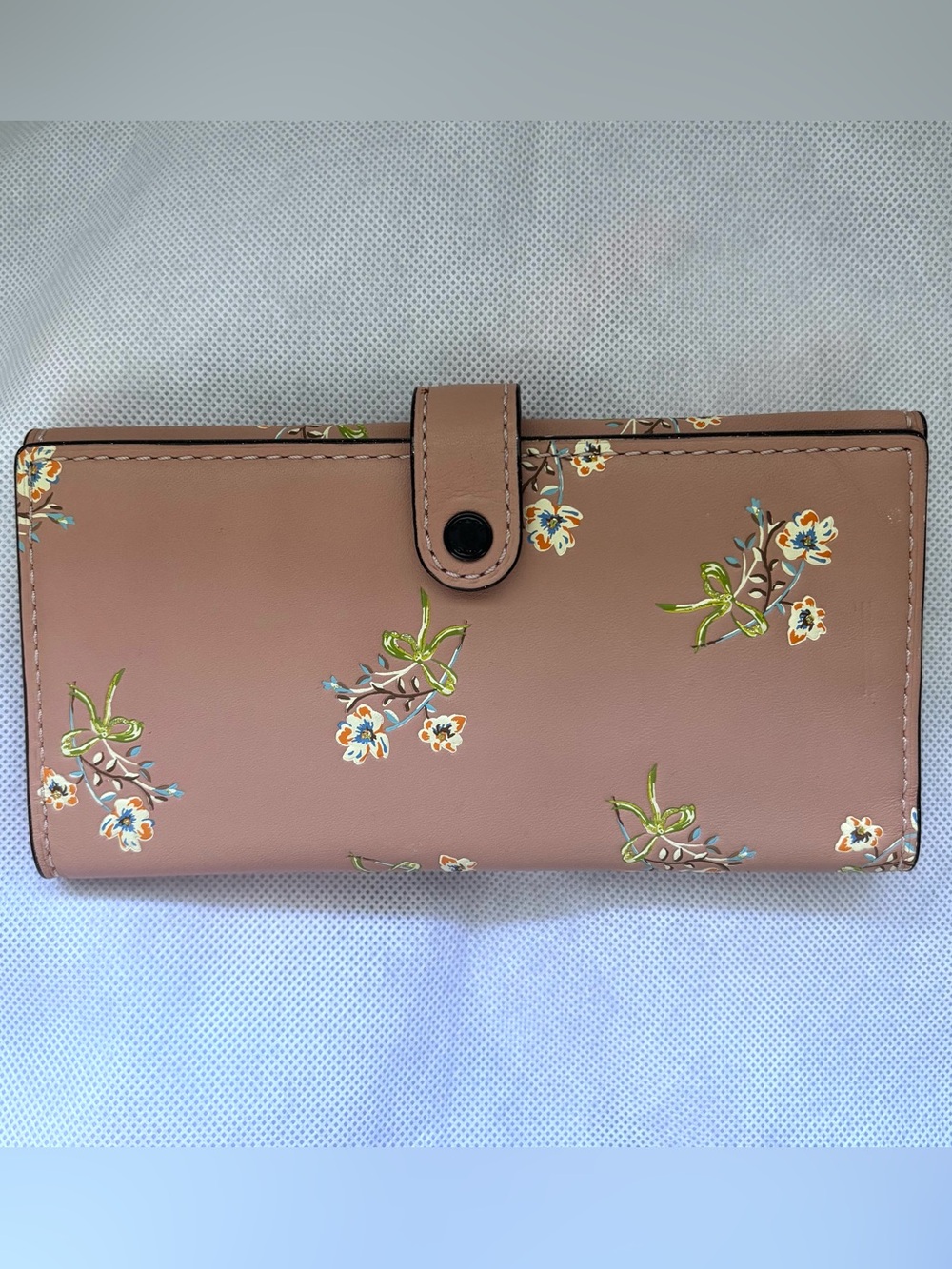 Coach Slim Trifold Wallet With Floral Bow Print